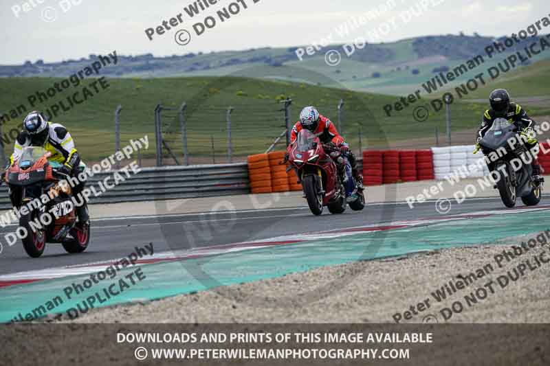cadwell no limits trackday;cadwell park;cadwell park photographs;cadwell trackday photographs;enduro digital images;event digital images;eventdigitalimages;navarra;no limits trackdays;peter wileman photography;racing digital images;trackday digital images;trackday photos